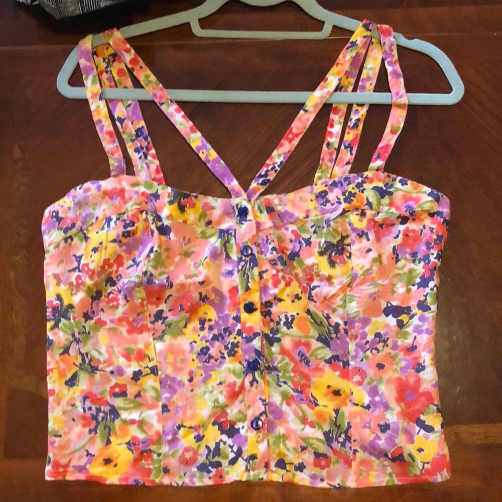 Colorful, floral crop top with button front
